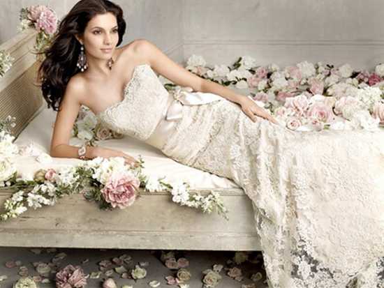 Spring Wedding Dress The big day is approaching you want to look your very 